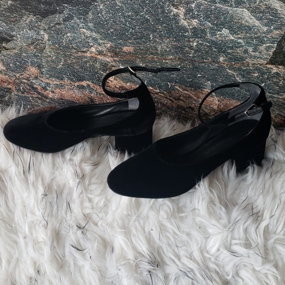 Sigerson Morrison Kairos Velvet Pumps - Picture 4 of 8